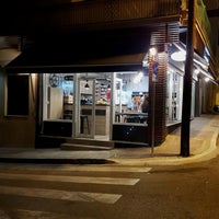 Das Foto wurde bei 51 street cafe von 51 street cafe am 11/1/2017 aufgenommen
