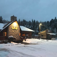 11/14/2017 tarihinde Lolo Hot Springsziyaretçi tarafından Lolo Hot Springs'de çekilen fotoğraf