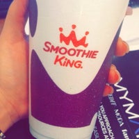Photo taken at Smoothie King by Janeth 💗 S. on 7/30/2014