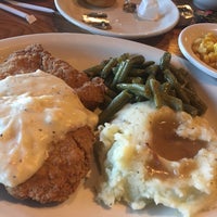 Photo taken at Cracker Barrel Old Country Store by kevin i. on 8/30/2018