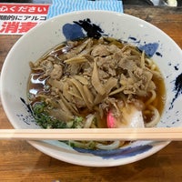 Photo taken at うどん かめや キスケ店 by H O. on 8/30/2023