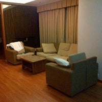 Photo taken at Quality Hotel Shah Alam by sUrELaRiS M. on 12/3/2012