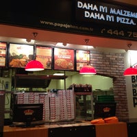 Photo taken at Papa John&#39;s Pizza by Kadir Fikri A. on 8/24/2013