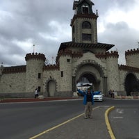 Foto tirada no(a) Puerta de la Ciudad por Ernesto K. em 1/3/2015