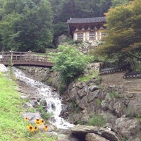 Photo taken at 백련사 (白蓮寺) by Theodore K. on 8/7/2014
