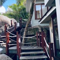Foto diambil di DoubleTree by Hilton Seychelles - Allamanda Resort and Spa oleh Alanoud pada 7/17/2021