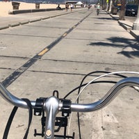 Photo taken at Bike Path @ Santa Monica / Venice border by Dr.Mashael on 8/14/2018