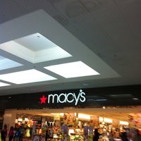 shoe store lynnhaven mall