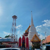 Photo taken at Wat Weru Rachin by Jay P. on 9/6/2020