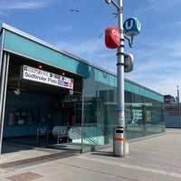 Photo taken at U Südtiroler Platz - Hauptbahnhof by Menno J. on 4/30/2022