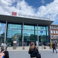 Photo taken at Münster (Westf) Hauptbahnhof by Menno J. on 6/9/2022