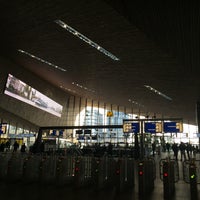 Photo taken at Rotterdam Central Station by Menno J. on 1/17/2018