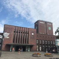 Photo taken at Oberhausen Hauptbahnhof by Menno J. on 7/31/2018