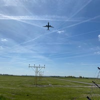 Photo taken at Polderbaan (18R / 36L) by Menno J. on 5/3/2023