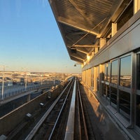 Photo taken at JFK AirTrain - Terminal 8 by Menno J. on 3/3/2022
