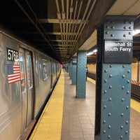 Photo taken at MTA Subway - Whitehall St (R/W) by Menno J. on 3/9/2022