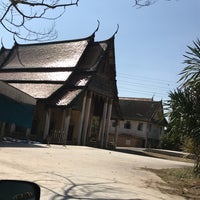 Photo taken at Wat Preng Rat Bamrung by Petai L. on 1/1/2018