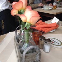 3/1/2014 tarihinde Svetlana V.ziyaretçi tarafından Schweiger Brauhaus Restaurant'de çekilen fotoğraf