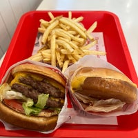 Photo taken at In-N-Out Burger by Greg on 11/13/2023