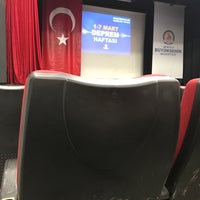 Photo taken at Çatalçeşme Oda Tiyatrosu by Ömer 🇹🇷 𐱅𐰇𐰼𐰜 🇹🇷 on 3/2/2020
