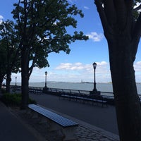 Photo taken at Battery Park City Esplanade by Ольга Х. on 5/13/2015
