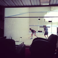 Photo taken at Squash Montmartre by Ten-days I. on 2/16/2013