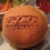 Photo taken at Shula&amp;#39;s 347 Grill by Geoff S. on 1/23/2013