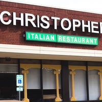 Foto diambil di Christopher&amp;#39;s Italian Restaurant oleh Christopher&amp;#39;s Italian Restaurant pada 8/3/2017
