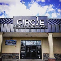 Photo prise au Circle Bowl &amp;amp; Entertainment par Circle Bowl &amp;amp; Entertainment le10/31/2017