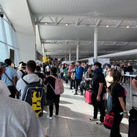 Photo taken at Security Checkpoint by Wenyan Z. on 7/18/2022