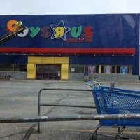 Photo taken at Toys&amp;quot;R&amp;quot;Us by Brian P. on 2/21/2013
