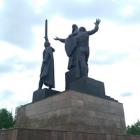 Photo taken at Памятник героям фронта и тыла by Vyacheslav P. on 6/13/2018