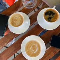 Foto tomada en Cosmo. Coffee Company  por Melis E. el 5/10/2022