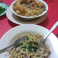 Review Mie Ba' Garuda Om Abe