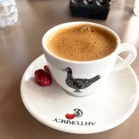 Photo taken at ArtukBey Coffee Shop by Hülya K. on 2/1/2024