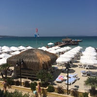Photo taken at Sheraton Çesme Hotel, Resort and SPA by SrKN on 8/20/2015