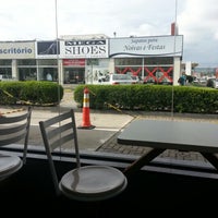Mega Shoes, Av. Ayrton Senna, telefone +55 21 3326-1046