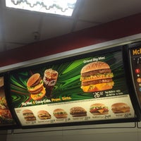 Photo taken at McDonald&amp;#39;s by André P. on 5/12/2017