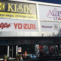 Photo taken at Kısık Balık Malzemeleri by Cem G. on 11/29/2018