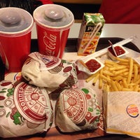 Photo taken at Burger King by Габи С. on 3/29/2014