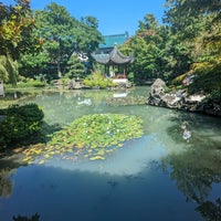 Foto diambil di Dr. Sun Yat-Sen Classical Chinese Garden oleh Chairman T. pada 7/9/2023