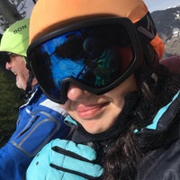 Photo taken at Skigebiet Flachau / Ski amadé by Yuna S. on 4/3/2018