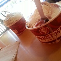 Photo taken at Cold Stone Creamery by Kit D. on 5/25/2013