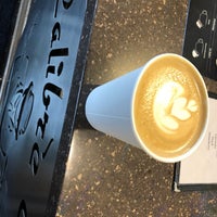Foto tirada no(a) Calibre Coffee por Rich B. em 11/14/2019