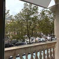 9/21/2023 tarihinde R1ziyaretçi tarafından Fraser Suites Le Claridge Champs-Élysées'de çekilen fotoğraf