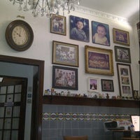 Jalan Cihapit - Thrift / Vintage Store