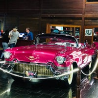 Photo taken at Hollywood Dream Cars (Museu do Automóvel) by Thaís F. on 2/15/2019