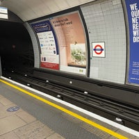 Photo taken at Euston London Underground Station by Felix N. on 4/22/2021