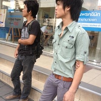 Photo taken at BMTA Bus Stop เดอะมอลล์บางแค ขาออก (The Mall Bangkae Outbound) by iSapphawat on 11/7/2012