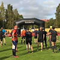 Photo taken at Eläintarhan urheilukenttä by Kyrpis on 9/23/2017